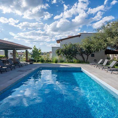 Вилла Holt Nueva Escondida 3Br - Pool, Parking & Patios Альенде Экстерьер фото